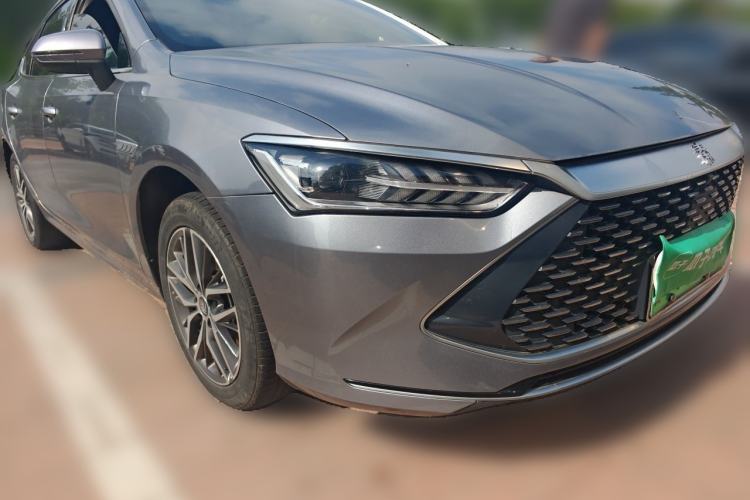 Used BYD Qin PLUS 2021 DM-i 120KM Prestige Model Front Right 45 Deg