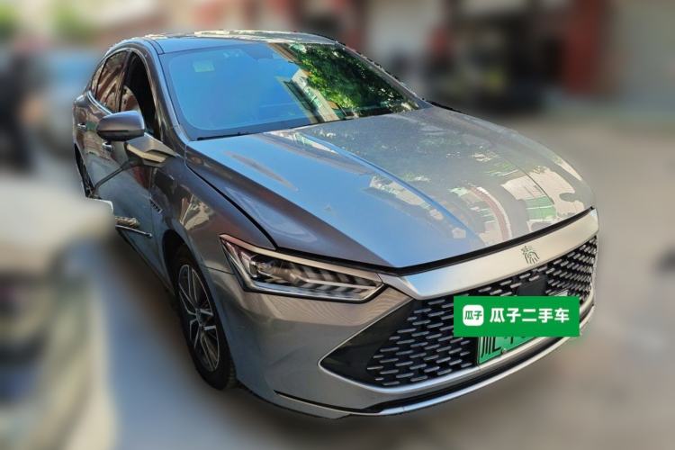 Used BYD Qin PLUS 2021 DM-i 120KM Flagship Model Front Right 45 Deg