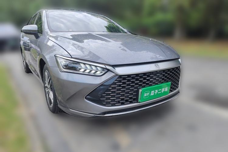Used BYD Qin PLUS 2021 DM-i 55KM Flagship Model Front Right 45 Deg