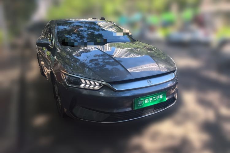 Used BYD Qin PLUS 2021 EV 500KM Luxury Model Front Right 45 Deg
