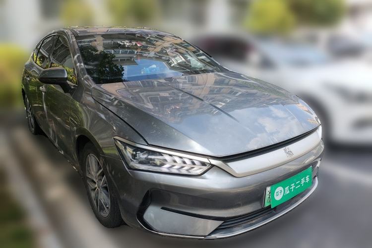 Used BYD Qin PLUS 2021 EV 500KM Luxury Model Front Right 45 Deg