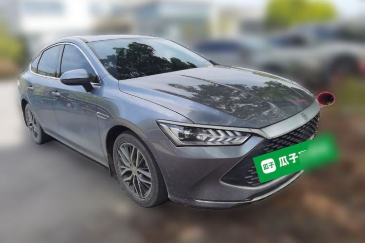 Used BYD Qin PLUS 2021 DM-i 55KM Flagship Model Front Right 45 Deg