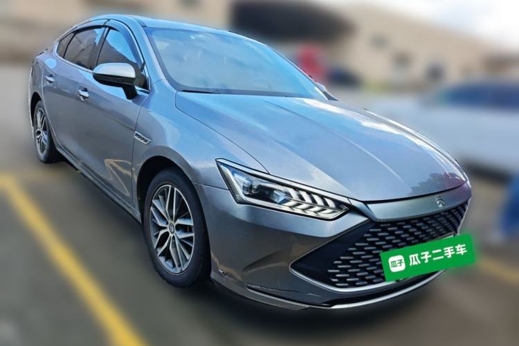 Used BYD Qin PLUS 2021 DM-i 55KM Flagship Model Front Right 45 Deg