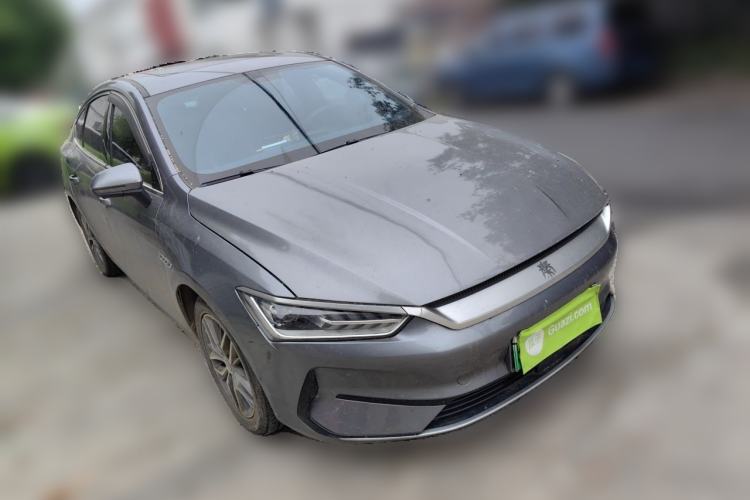 Used BYD Qin PLUS 2021 EV 500KM Luxury Model Front Right 45 Deg