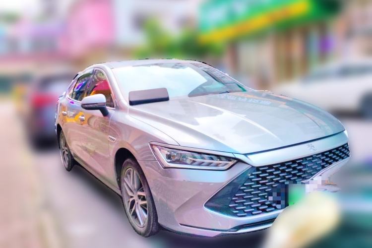 Used BYD Qin PLUS 2021 DM-i 120KM Prestige Model Front Right 45 Deg
