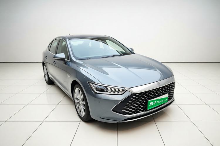 Used BYD Qin PLUS 2021 DM-i 55KM Flagship Model Front Right 45 Deg