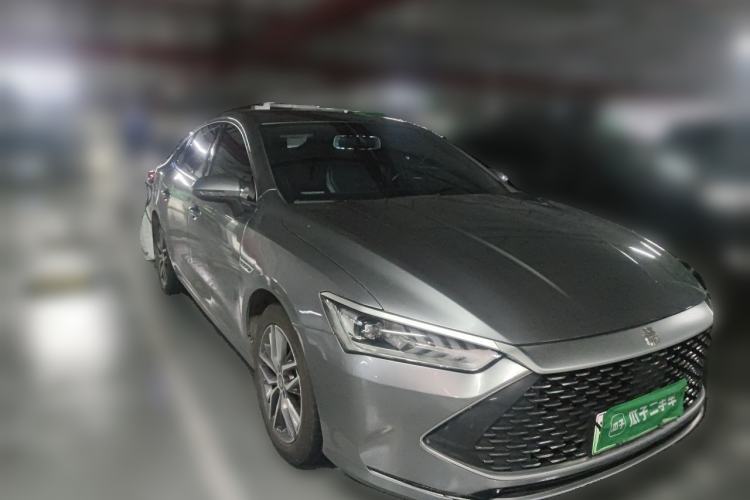 Used BYD Qin PLUS 2021 DM-i 55KM Flagship Model Front Right 45 Deg