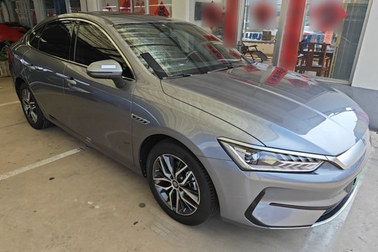 Used BYD Qin PLUS 2021 EV 500KM Luxury Model Front Right 45 Deg