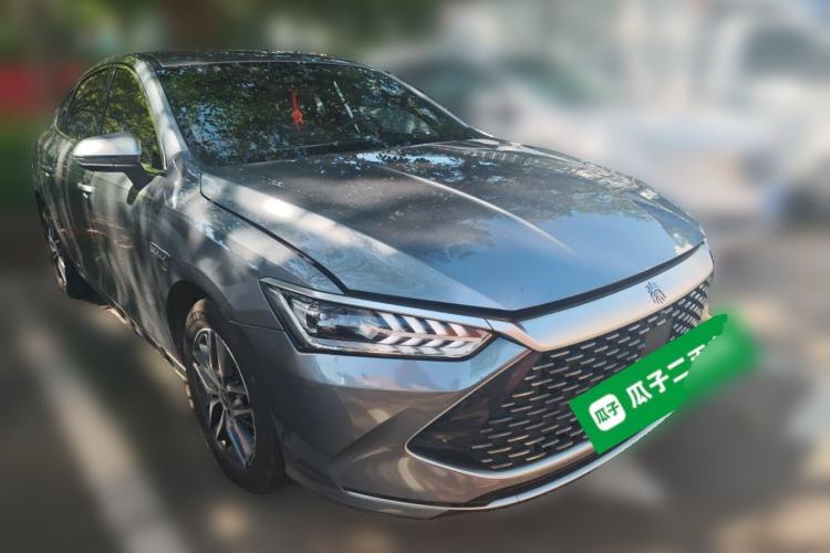 Used BYD Qin PLUS 2021 DM-i 120KM Flagship Model Front Right 45 Deg