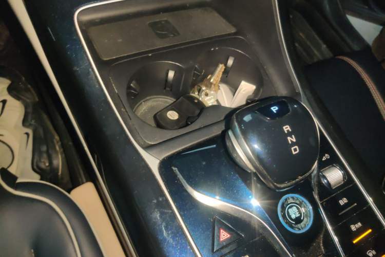 Used BYD Qin PLUS 2021 DM-i 55KM Flagship Model Gear Lever