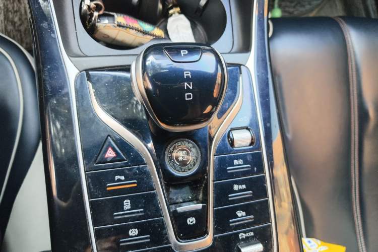 Used BYD Qin PLUS 2021 DM-i 55KM Flagship Model Gear Lever
