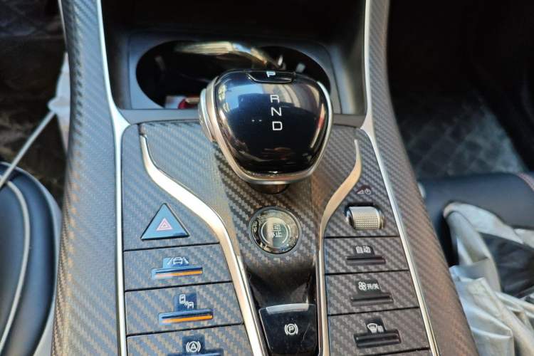 Used BYD Qin PLUS 2021 DM-i 120KM Flagship Model Gear Lever