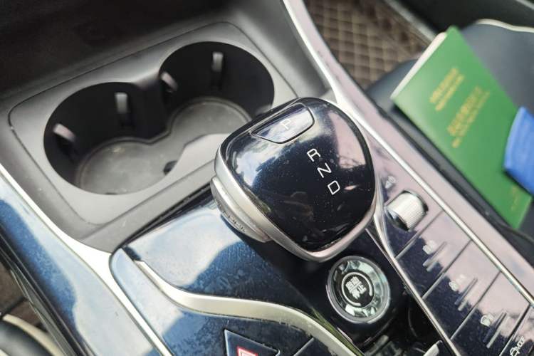 Used BYD Qin PLUS 2021 DM-i 55KM Flagship Model Gear Lever