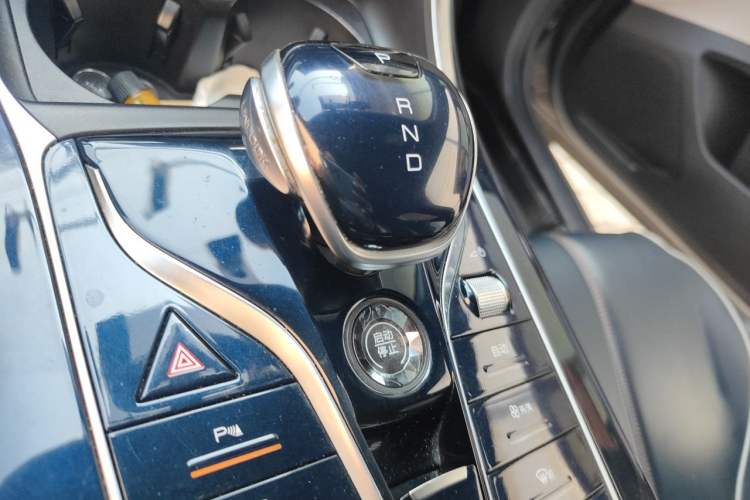 Used BYD Qin PLUS 2021 EV 500KM Luxury Model Gear Lever
