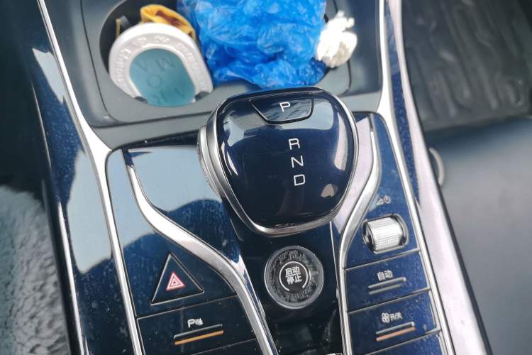 Used BYD Qin PLUS 2021 EV 400KM Luxury Model Gear Lever
