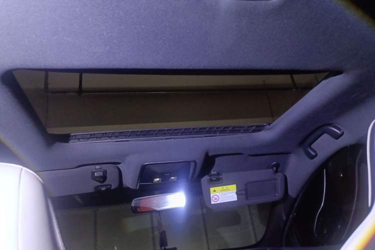 Used BYD Qin PLUS 2021 DM-i 55KM Flagship Model Headliner