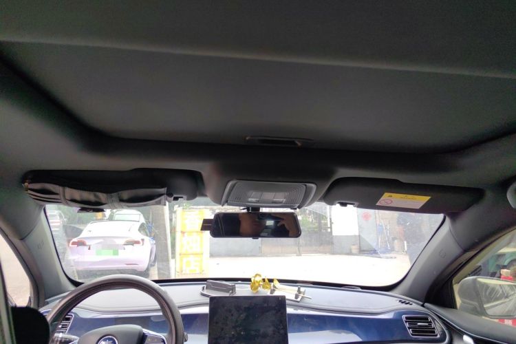 Used BYD Qin PLUS 2021 EV 500KM Luxury Model Headliner