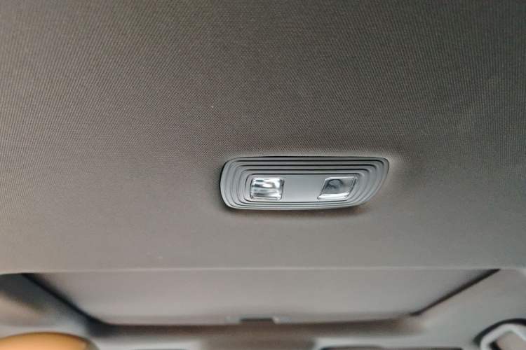 Used BYD Qin PLUS 2021 DM-i 55KM Flagship Model Headliner