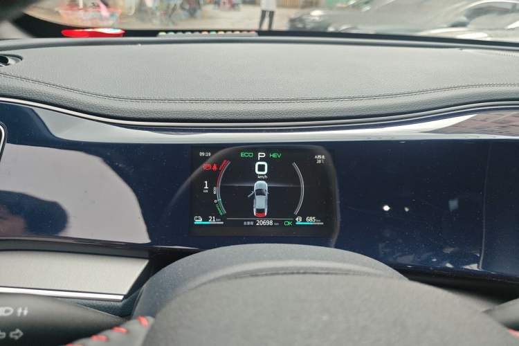 Used BYD Qin PLUS 2021 DM-i 55KM Flagship Model Instrument Cluster