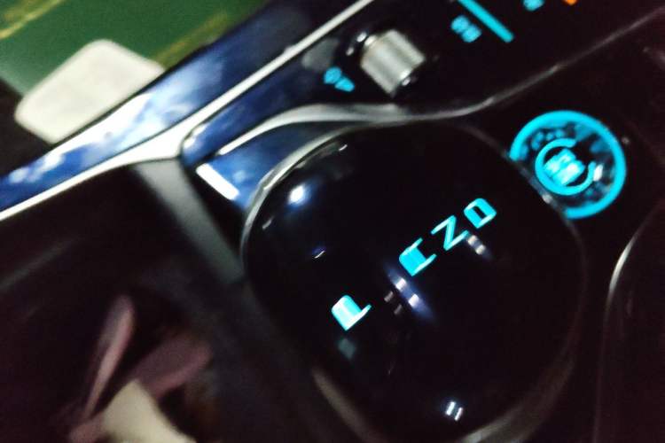 Used BYD Qin PLUS 2021 DM-i 120KM Prestige Model Interior 1