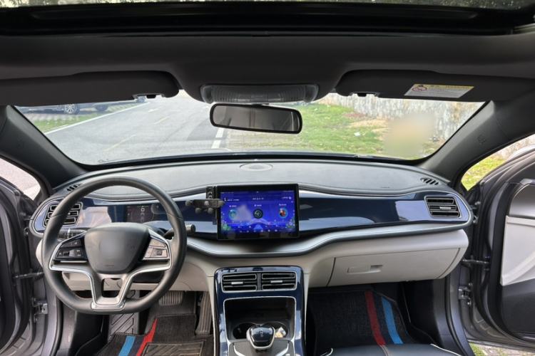 Used BYD Qin PLUS 2021 EV 500KM Luxury Model Interior 7