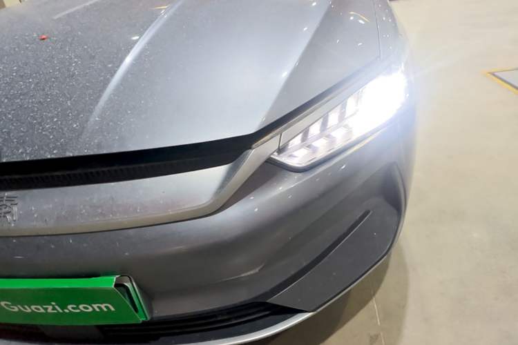 Used BYD Qin PLUS 2021 EV 420KM Commuter Edition Left Front Headlight