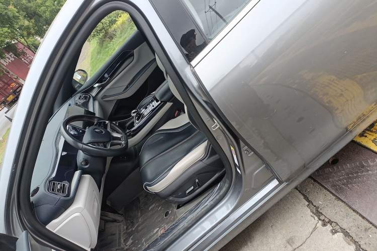 Used BYD Qin PLUS 2021 DM-i 120KM Flagship Model Left Front Seat