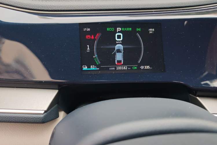 Used BYD Qin PLUS 2021 EV 400KM Luxury Model Odometer Close Up