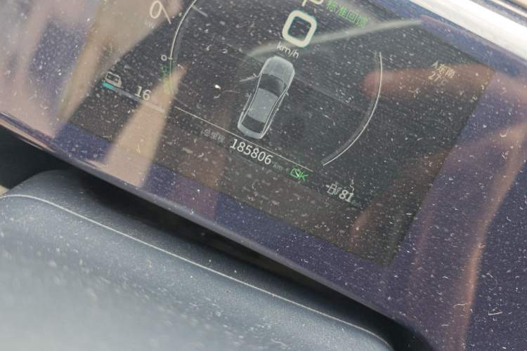 Used BYD Qin PLUS 2021 EV 500KM Luxury Model Odometer Close Up