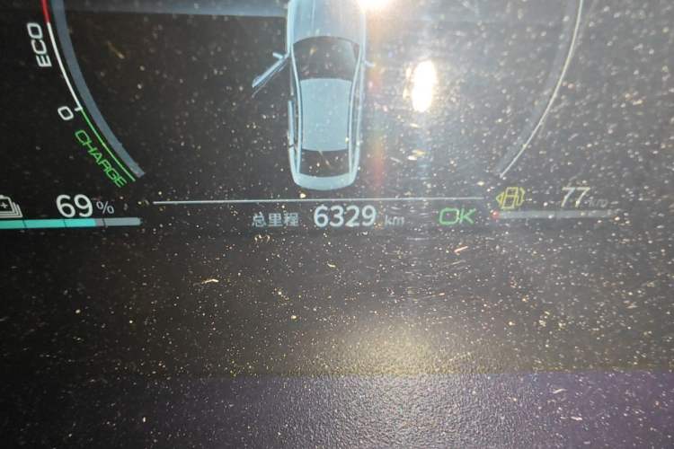 Used BYD Qin PLUS 2021 DM-i 55KM Flagship Model Odometer Close Up