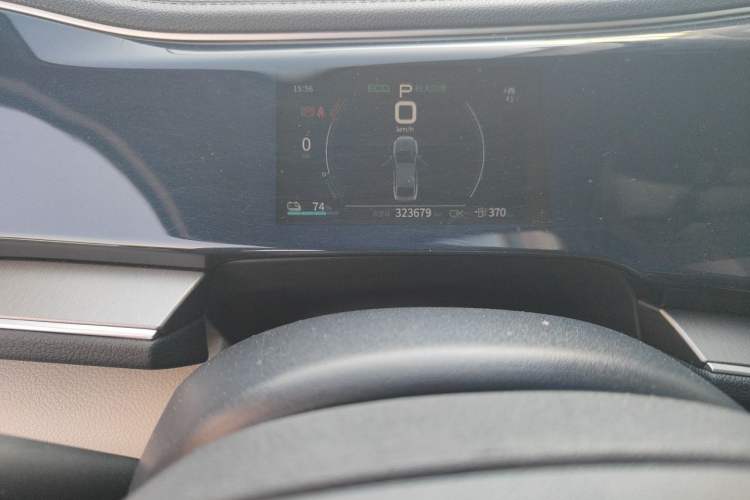 Used BYD Qin PLUS 2021 EV 500KM Luxury Model Odometer Close Up