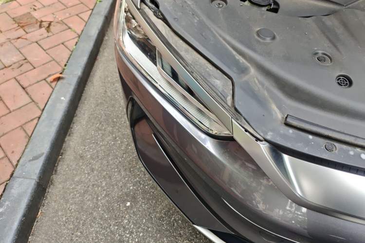 Used BYD Qin PLUS 2021 EV 500KM Luxury Model Right Front Headlight