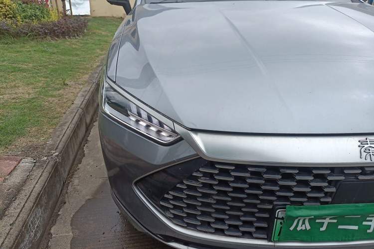 Used BYD Qin PLUS 2021 DM-i 120KM Flagship Model Right Front Headlight