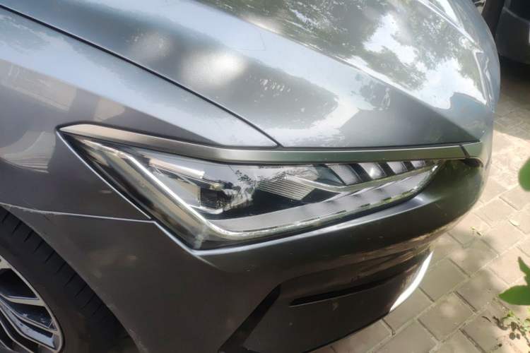 Used BYD Qin PLUS 2021 EV 600KM Flagship Model Right Front Headlight
