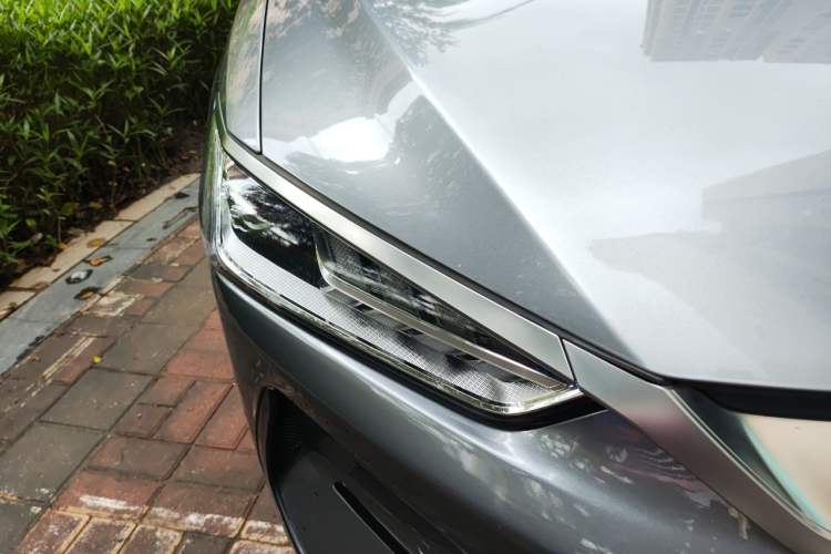 Used BYD Qin PLUS 2021 EV 500KM Premium Model Right Front Headlight