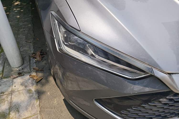Used BYD Qin PLUS 2021 DM-i 120KM Flagship Model Right Front Headlight