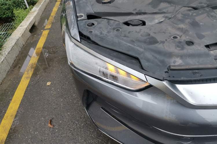 Used BYD Qin PLUS 2021 EV 500KM Luxury Model Right Front Headlight
