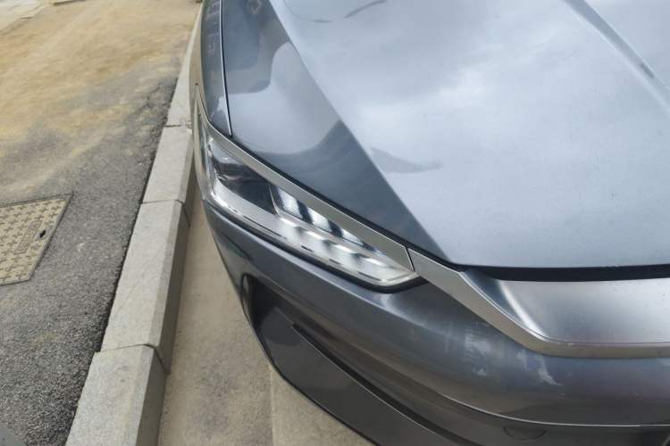 Used BYD Qin PLUS 2021 EV 400KM Luxury Model Right Front Headlight