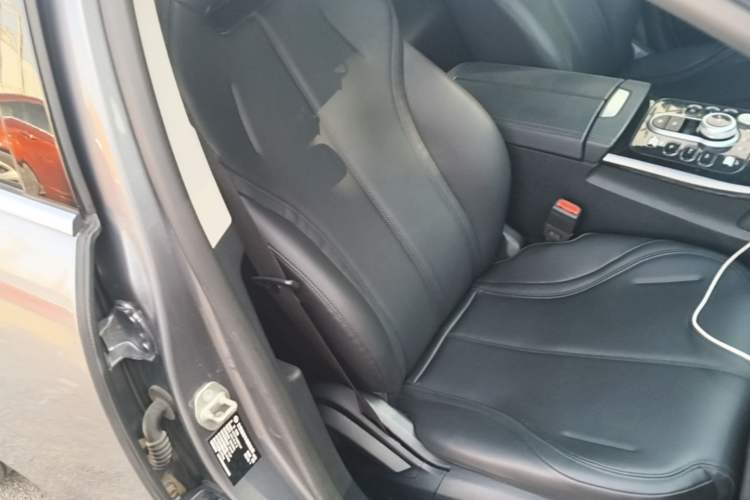 Used BYD Qin PLUS 2021 EV 400KM Leading Comfort Edition Right Front Seat