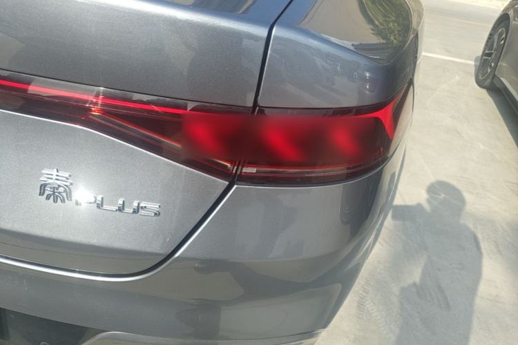 Used BYD Qin PLUS 2021 DM-i 55KM Flagship Model Right Rear Taillight