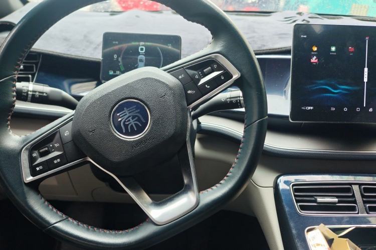 Used BYD Qin PLUS 2021 DM-i 55KM Flagship Model Steering Wheel