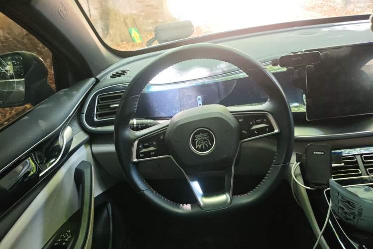 Used BYD Qin PLUS 2021 DM-i 55KM Flagship Model Steering Wheel