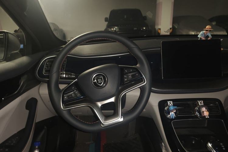 Used BYD Qin PLUS 2021 EV 500KM Luxury Model Steering Wheel