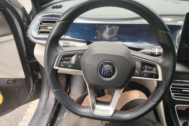 Used BYD Qin PLUS 2021 DM-i 55KM Flagship Model Steering Wheel
