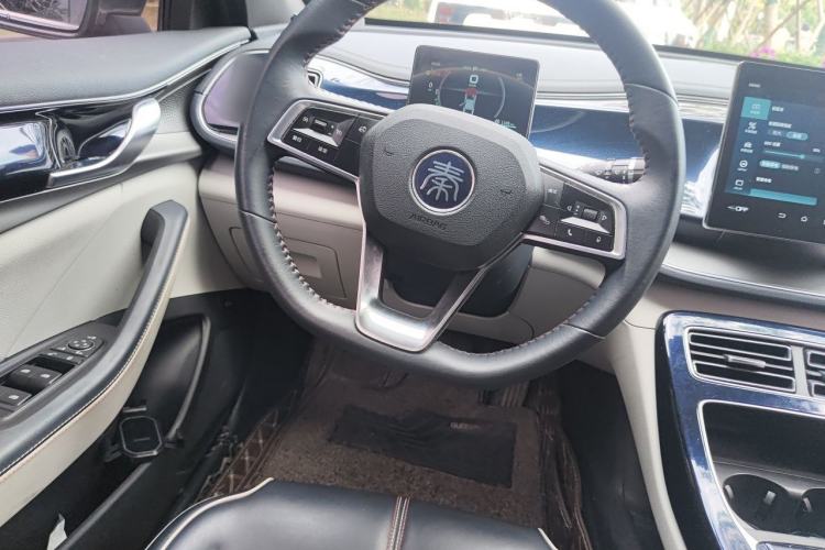 Used BYD Qin PLUS 2021 DM-i 55KM Flagship Model Steering Wheel