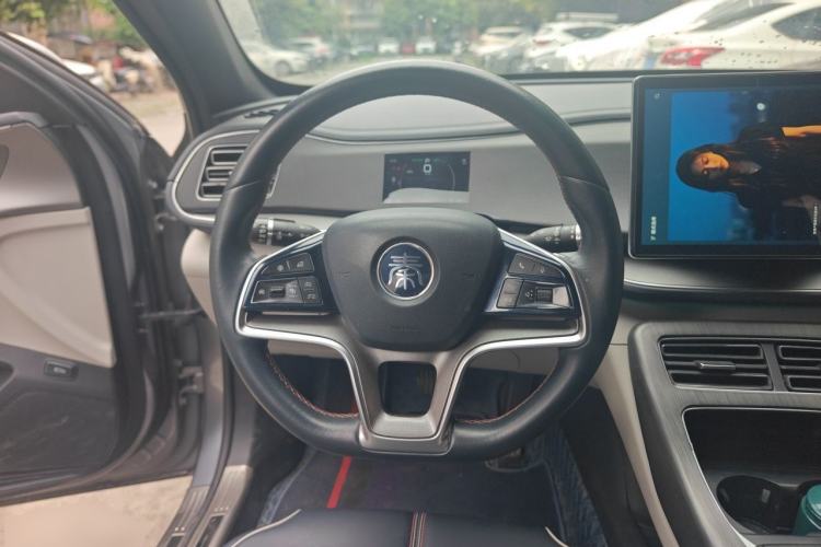 Used BYD Qin PLUS 2021 DM-i 120KM Flagship Model Steering Wheel