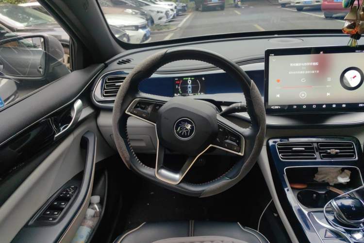 Used BYD Qin PLUS 2021 DM-i 55KM Flagship Model Steering Wheel