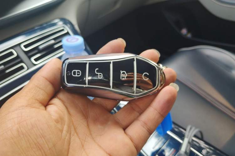 Used BYD Qin PLUS 2021 DM-i 120KM Prestige Model Vehicle Key