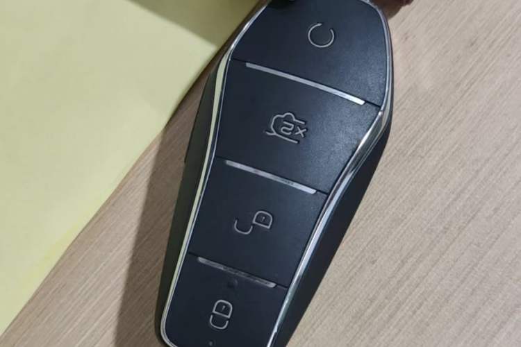 Used BYD Qin PLUS 2021 DM-i 55KM Flagship Model Vehicle Key