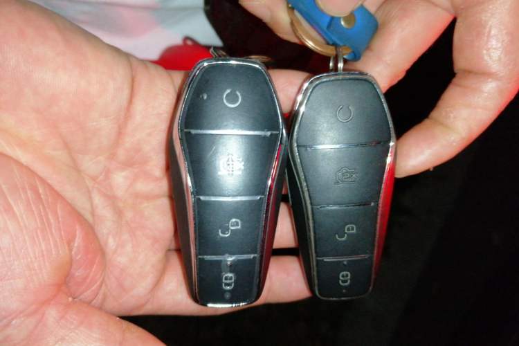 Used BYD Qin PLUS 2021 EV 500KM Premium Model Vehicle Key